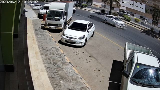 TC-C34QN تصوير نهاري كاميرا تياندي 4 ميجا الفئة الاقتصادية (سبارك) смотреть онлайн