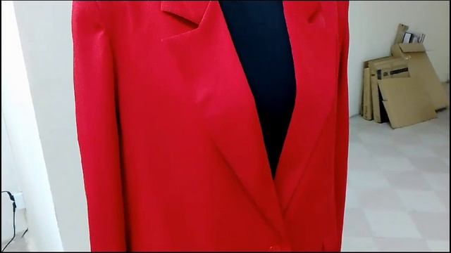 Пиджак красный