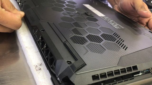 ASUS F15 Laptop RAM upgrade | Test 2160p 60fps render смотреть онлайн