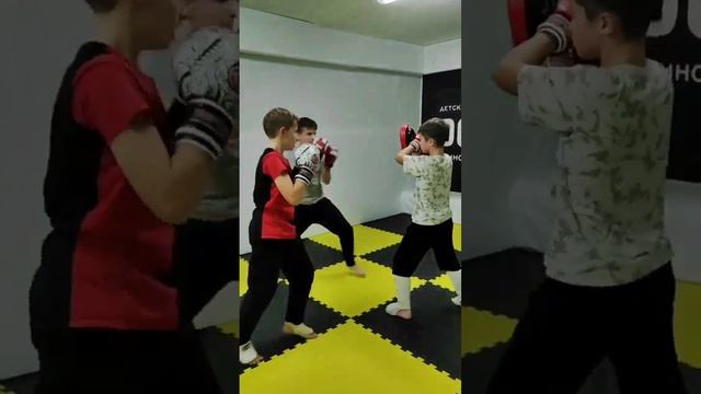 Гимн Школы единоборств "Основание" в Мозыре смотреть онлайн