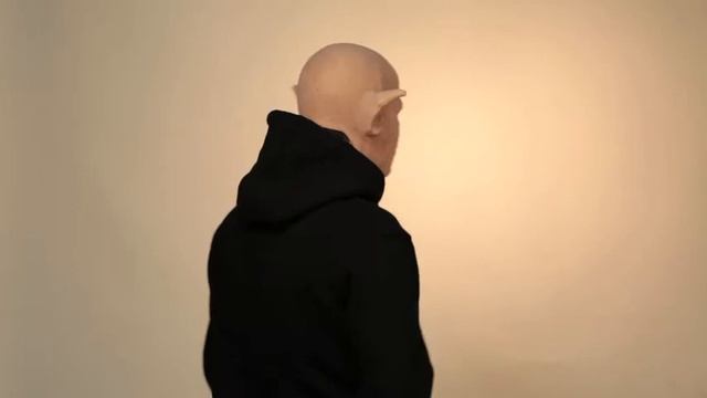 Реалистичная латексная маска «Вампир» (morphme.ru) смотреть онлайн