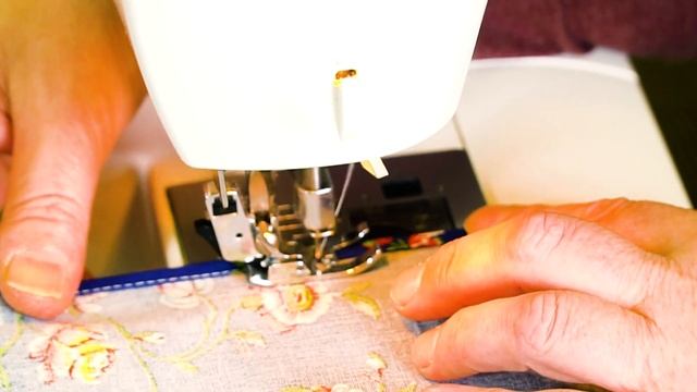 ШЬЕМ ПЛАТОК. Часть 2: обрабатываем края смотреть онлайн