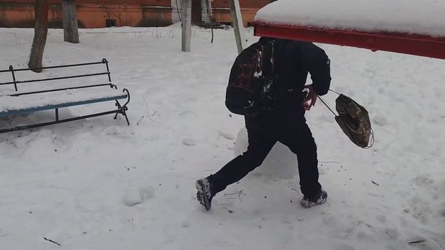 как победить снеговика👍 смотреть онлайн