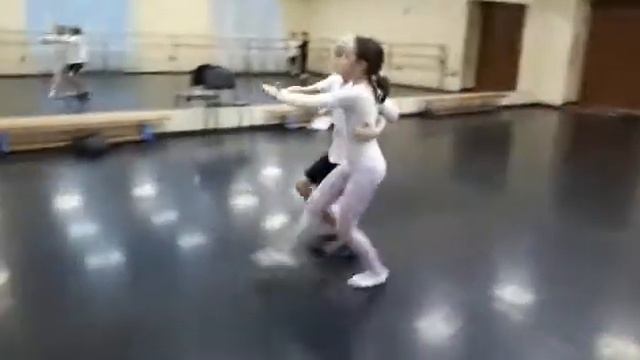 Мастер-класс по хореографии Образцового коллектива «Хореографическая студия «Оригинал» смотреть онлайн