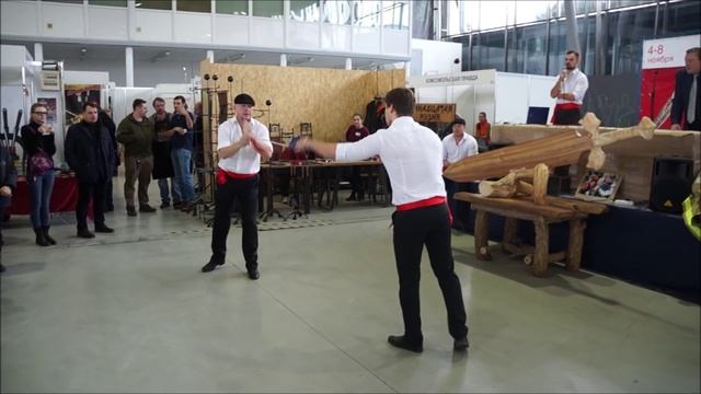 Средиземноморский ножевой бой от "Данза Макабра" смотреть онлайн