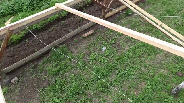 Натягиваем трос на крышу деревянной теплице!!! смотреть онлайн