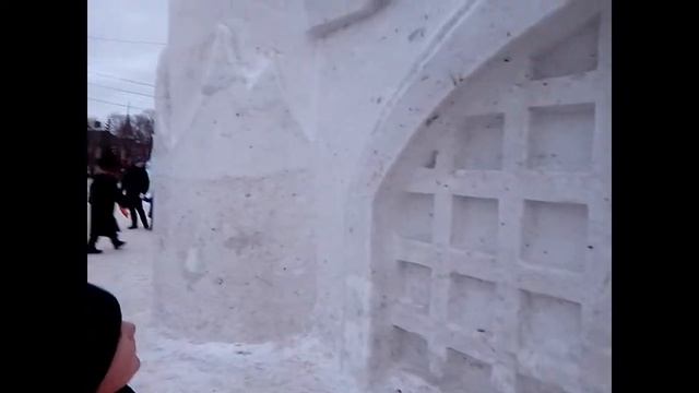 Ледяной городок на Театральной площади Достопримечательности Омска 21 часть 04.01.2020 смотреть онлайн