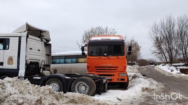 База и СТО для ремонта грузовиков и спецтехники смотреть онлайн