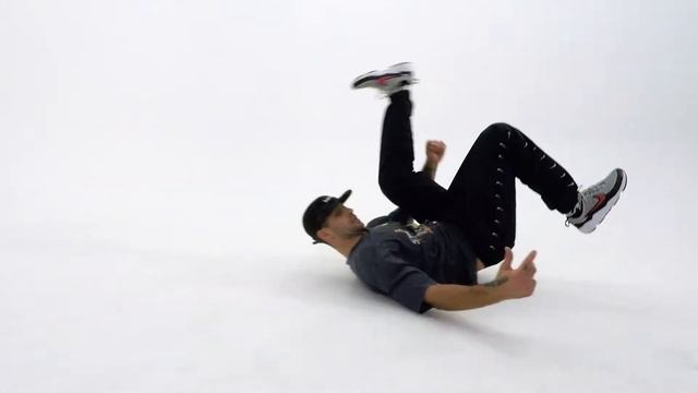 студия танцев KINGZ - Руслан Аланур (тренер break dance) смотреть онлайн