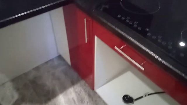 Кухня глянец, на Урицкого 8/2, Ярославль. mebeelek.ru смотреть онлайн