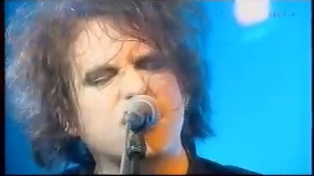 The Cure - Lovesong Live @Music Planet 2Nite