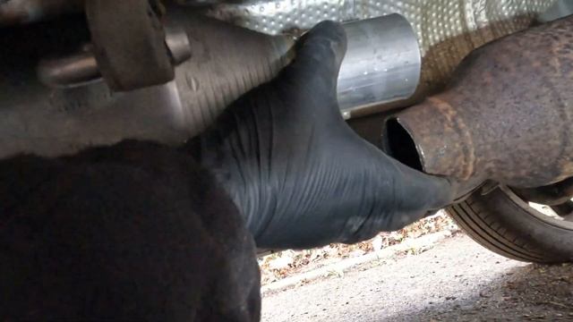 TOYOTA YARIS 1.8 SR EXHAUST REPAIR смотреть онлайн