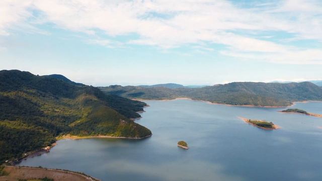 Было хотело рассказать бабушке о её месте в этой жизни,но она показала этим ребятам.истории из жизн смотреть онлайн