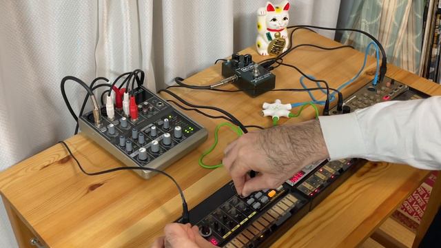 KORG volca beats, bass & keys Jam смотреть онлайн