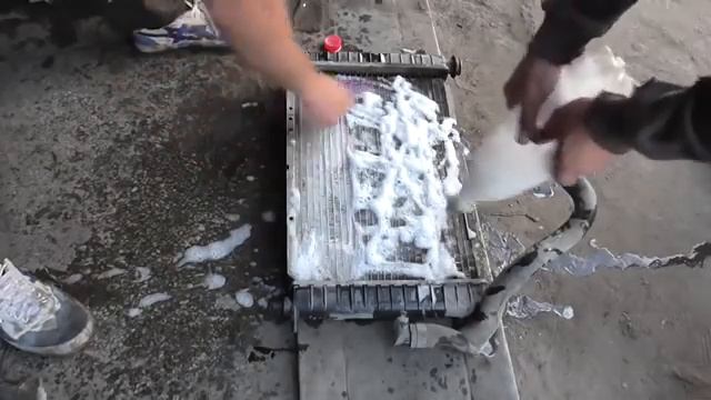 Самы лучше вариант дома ( как чистить радиатор простим способ) смотреть онлайн