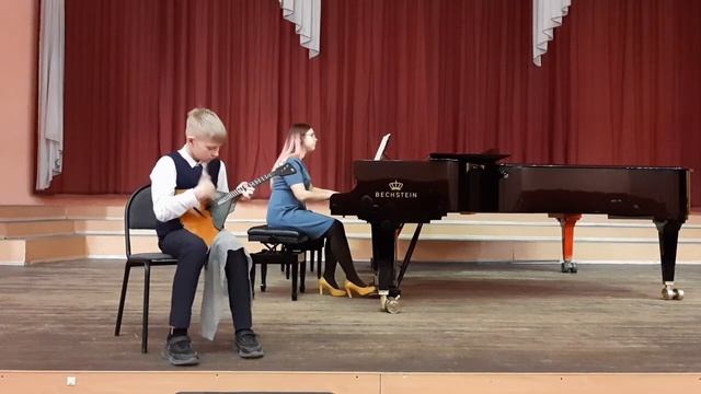 Саранин Дмитрий Викторович, МБУ ДО ДМШ 4 им. В.М. Свердлова г. Тольятти, Балалайка 3 группа. смотреть онлайн