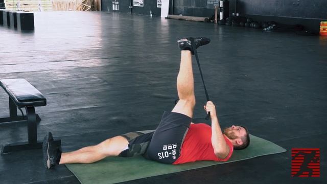 Статическая растяжка задней поверхности бедра с резиной смотреть онлайн