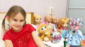 Алина заболела простудой Смотрит Мультики и открываем  НЕОБЫЧНУЮ куклу ЛОЛ