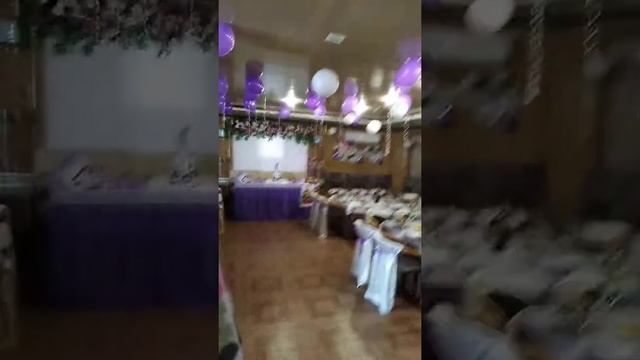 Украшение свадьбы шары с гелием под потолок. Заказ шариков 0973210001 смотреть онлайн