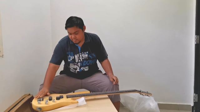 Unboxing Bass Murah смотреть онлайн