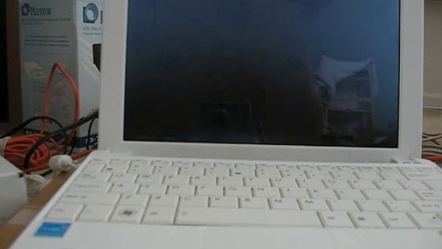 Asus Eee PC 1001PX Windows XP boot смотреть онлайн