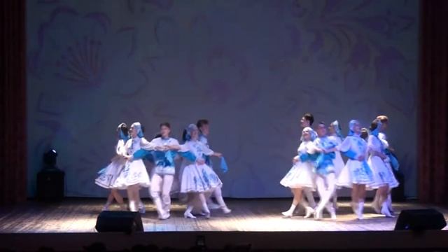 Праздничный пляс - Образцовый хореографический ансамбль "Зоренька" г. Карасук смотреть онлайн