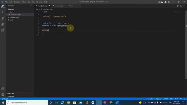 طريقة إستدعاء البيانات من قاعدة البيانات بإستخدام php How to fetch data frm database using php смотреть онлайн