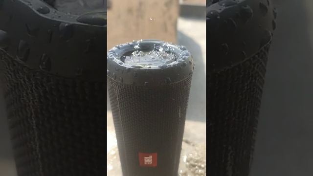 Jbl Flip 3 ??Extreme Water?? Test⚡ смотреть онлайн