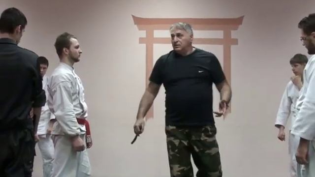 Мако-1 ножевой бой смотреть онлайн