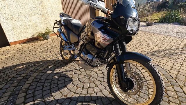 Honda Africa Twin 750, Pure Sound | Dominator Exhaust, Walk Around [Raw 4k]