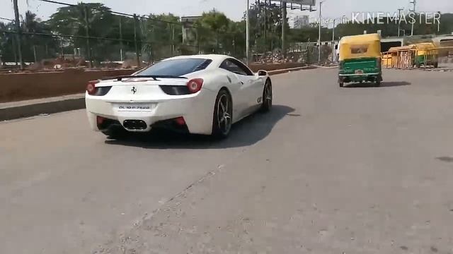 #Ferrari 458 and A #Porsche 911 Martini смотреть онлайн