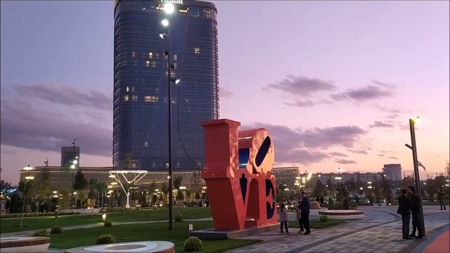Ташкент Сити - какой он новый Центр Ташкента Tashkent City? смотреть онлайн