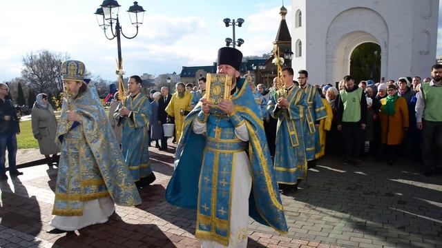 Крестный ход в праздник Казанской иконы Пресвятой Богородицы смотреть онлайн