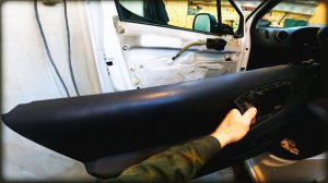 Как снять дверную карту передних дверей Citroen Berlingo 2012-2015год