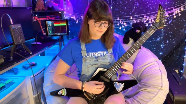 Planet Caravan solo (Pantera Cover) смотреть онлайн