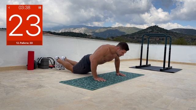 ТРЕНИРОВКА ГРУДНЫХ МЫШЦ СО СВОИМ ВЕСОМ ДОМА ДЛЯ НОВИЧКОВ на набор мышечной массы / табата смотреть онлайн