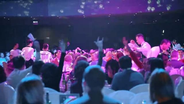 Новогодний корпоратив Region смотреть онлайн