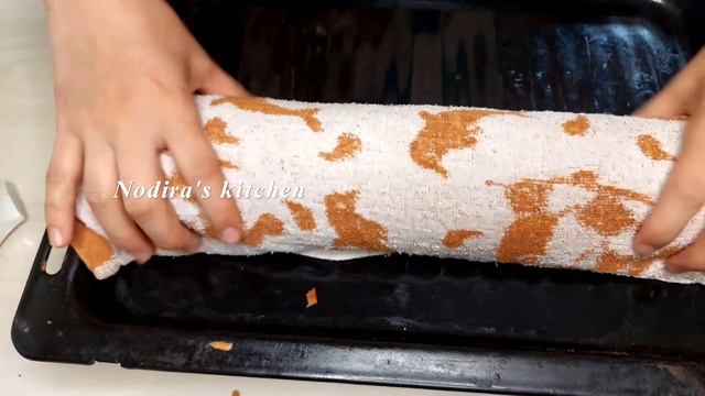 Бисквитный рулет-самый простой вариант приготовление. | Biskvitli rulet. @nodiraskitchen смотреть онлайн