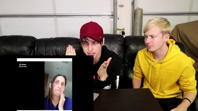 REACTING to CRINGEY Tik-Tok Videos! (memes) | Colby Brock смотреть онлайн