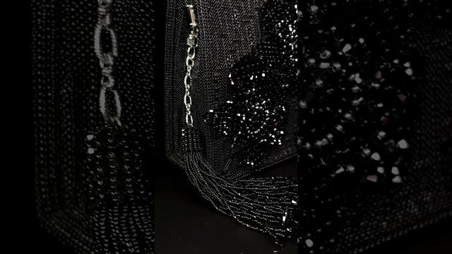 Сумочка "Black Diamond" от Антонины Егоровой 🤩
Победитель Большого конкурса Greenbird 2024 🌟 смотреть онлайн