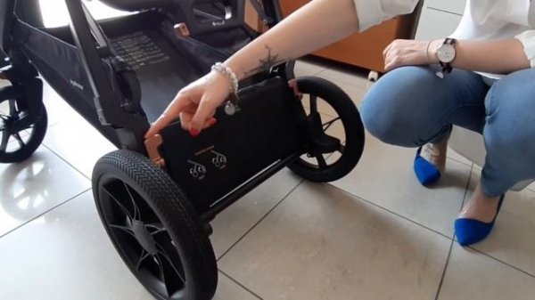 Inglesina Aptica XT VS Inglesina Aptica