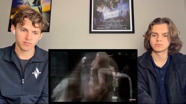 Twins React To Grand Funk Railroad- Inside Looking Out!! смотреть онлайн