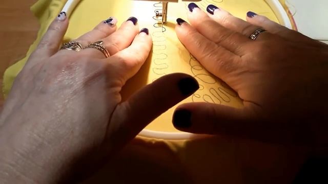 Декоративные швы в вышивке с применением ниток Ирис.mp4 смотреть онлайн