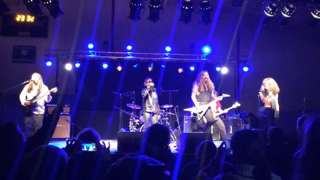 Chris Holmes à Bidos !! смотреть онлайн