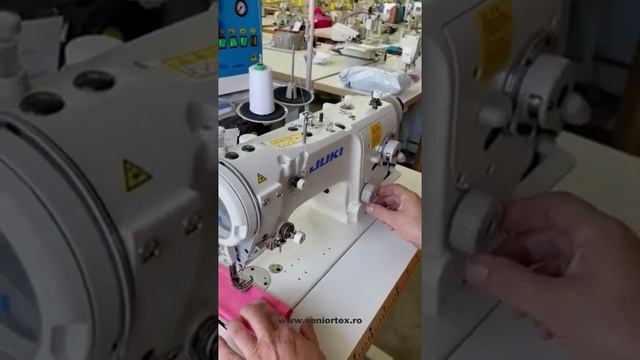 JUKI LZ-2280A машина челночного стежка строчки зиг-заг смотреть онлайн