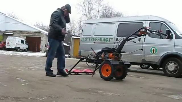 Мотоблок RedVerg с роторной косилкой "Заря" смотреть онлайн