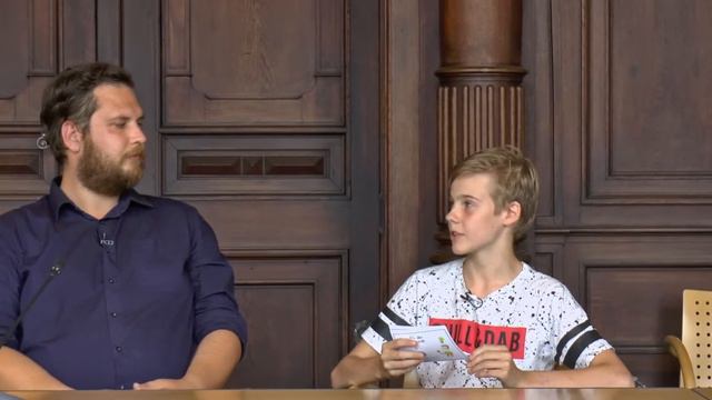Interview mit jungen politischen Aktiven: Vincent Drews смотреть онлайн