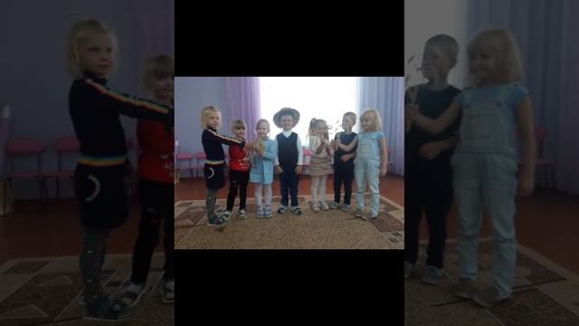 Цегельнянский детский сад Гомельского района поздравляет с Днём народного единства