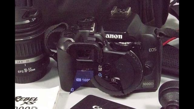 P77545 - Canon EOS 1000D / Rebel XS 10.1 MP Digital SLR Camera - Silver (Kit 18-55 Lens)