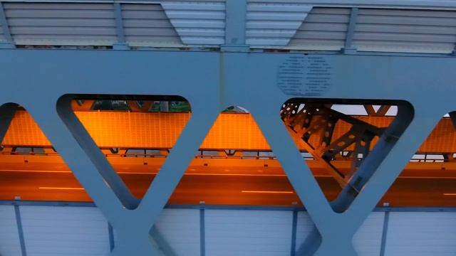 Западный Скоростной Диаметр с дрона | Лахта | Вантовый мост смотреть онлайн